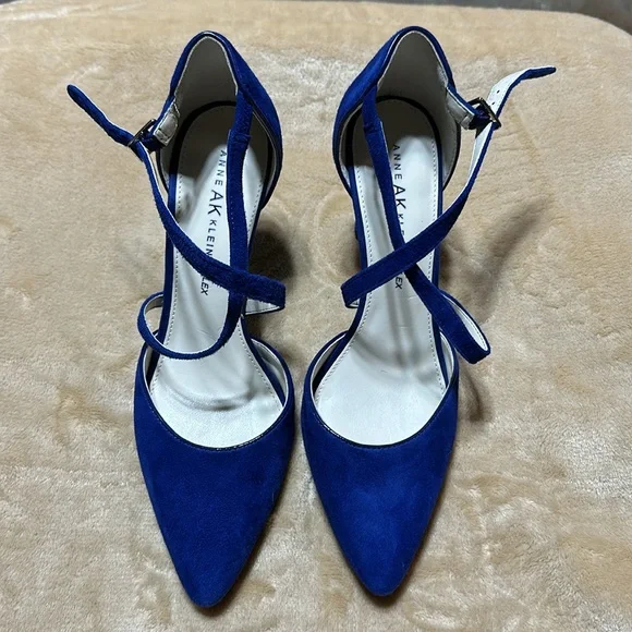 Anne Klein blue suede strappy heel - Picture 5 of 8